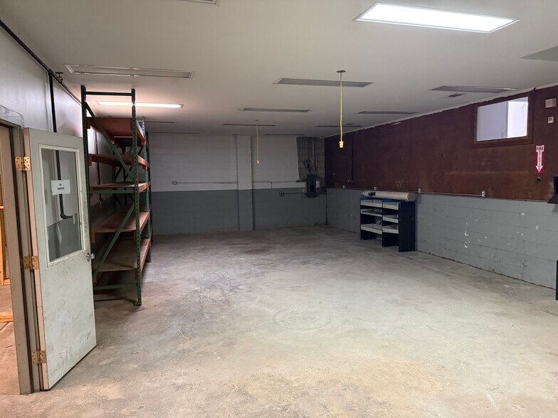 More Photos Of 2326 Walden Dr, Augusta Warehouse For Lease