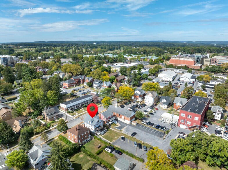 More Photos Of 129 S Sparks St, State College Medical For Lease