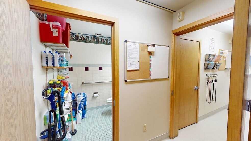 More Photos Of 1321 N 27th St, Billings Medical For Sale
