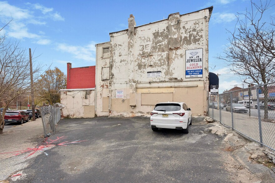 More Photos Of 4029 Lancaster Ave, Philadelphia Apartments For Sale