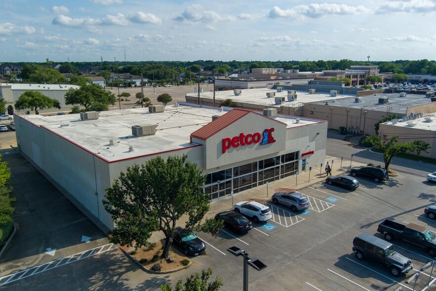 More Photos Of , Pasadena General Retail For Sale