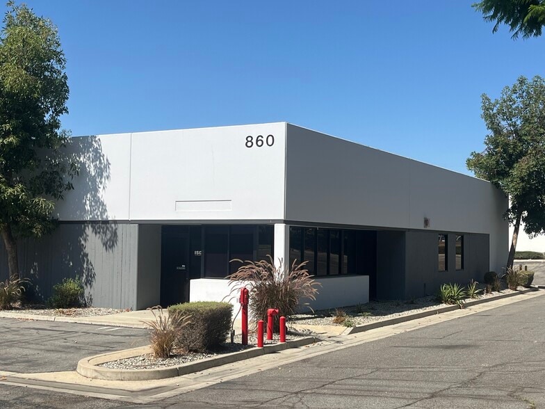 More Photos Of 832-834 W 9th St, Upland Industrial For Sale
