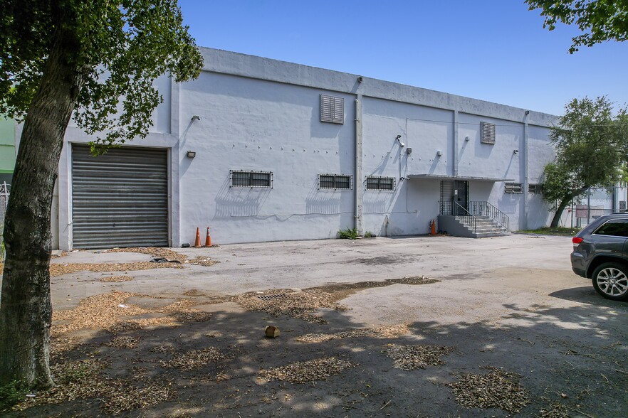 More Photos Of 7200 NW 1st Ave, Miami Distribution For Lease