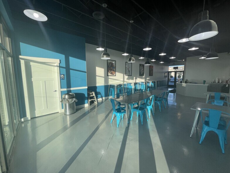 More Photos Of 869 S Turf Farm Rd, Payson Restaurant For Sale