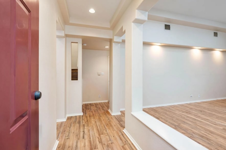 More Photos Of 207 Grandview Pl, San Antonio Apartments For Sale