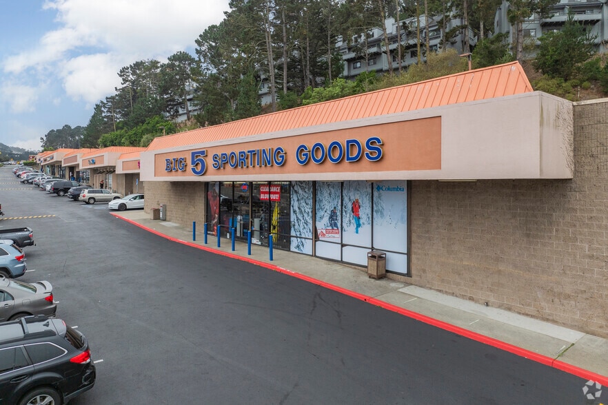 More Photos Of 314-350 Gellert Blvd, Daly City Unknown For Lease