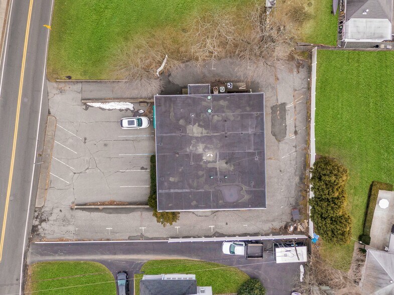 More Photos Of 1 Old Middletown Rd, Pearl River Medical For Lease