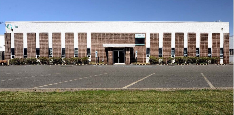 More Photos Of 525 Dell Rd, Carlstadt Unknown For Lease