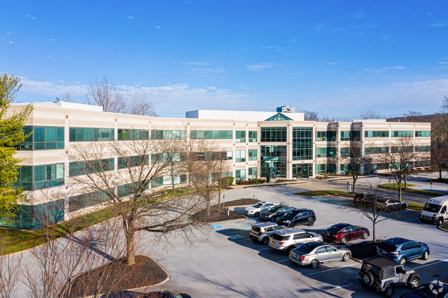 Primary Photo Of 1055 Westlakes Dr, Berwyn Coworking Space