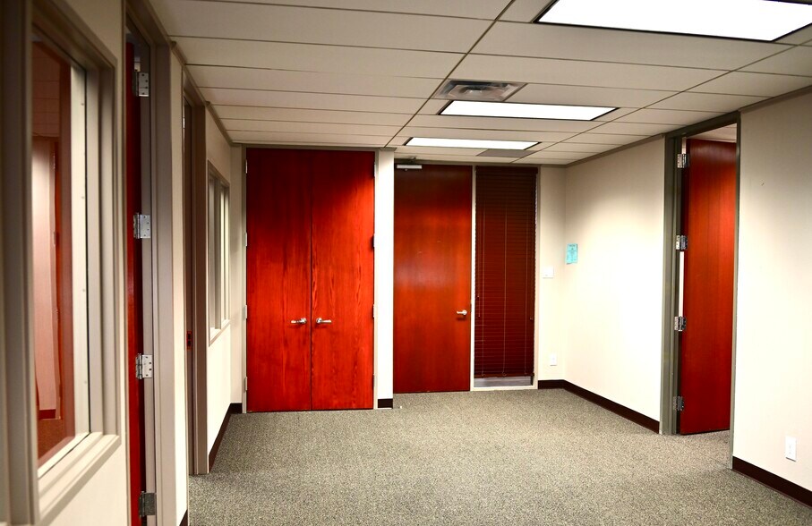 More Photos Of 3700 River Walk Dr, Flower Mound Office For Lease