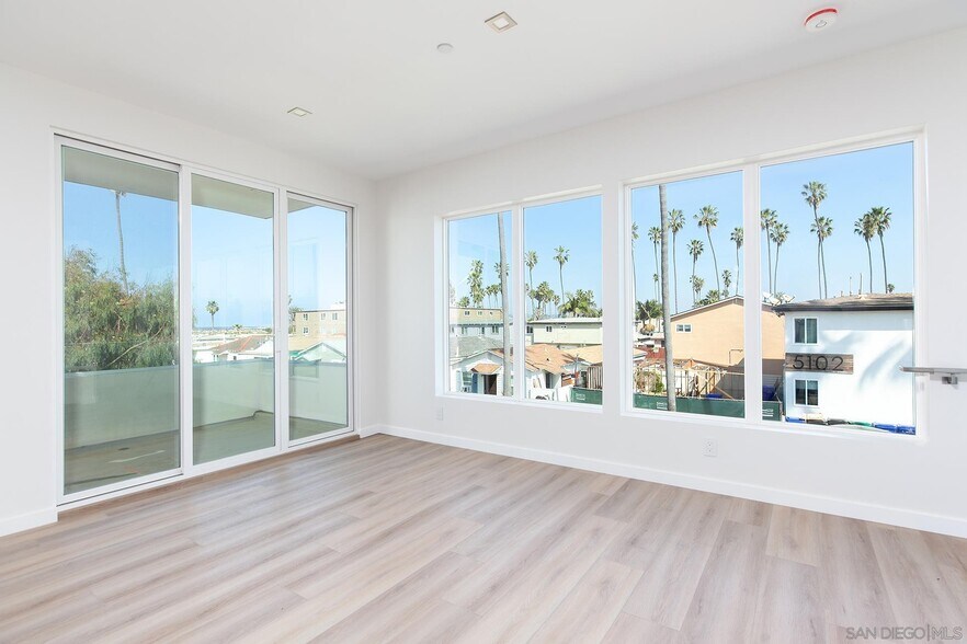 More Photos Of 2158 & 2166 Abbott st, San Diego Apartments For Sale