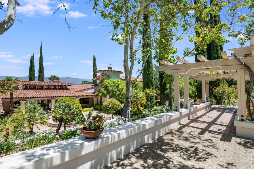 More Photos Of 4000 Via Rancheros Rd, Santa Ynez Specialty For Sale