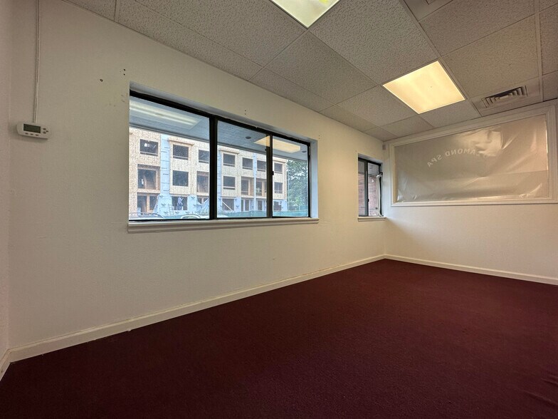 More Photos Of 8751 E Hampden Ave, Denver Medical For Sale