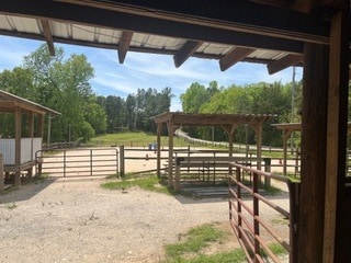 More Photos Of 8737 Whippoorwill Dr, Fort Mill Horse Stables For Lease