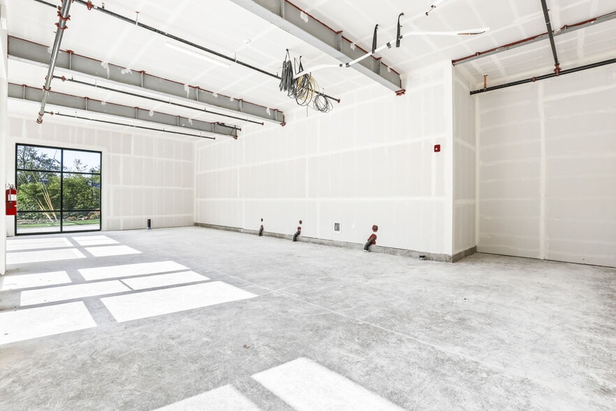 More Photos Of 22025 NE Halsey St, Fairview Apartments For Lease