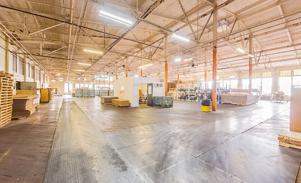 More Photos Of 480 W 5th St, Bloomsburg Manufacturing For Sale