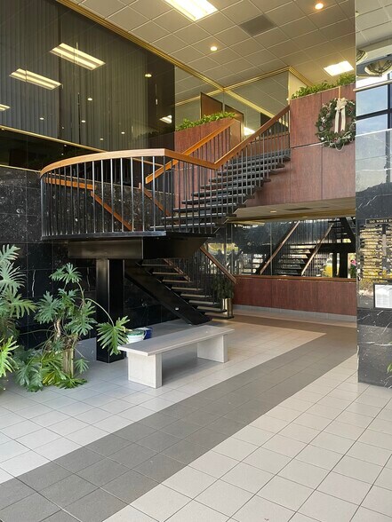 More Photos Of 180 White Rd, Little Silver Medical For Lease