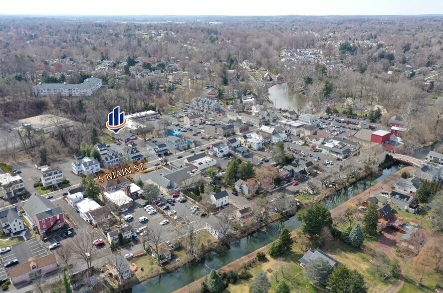 More Photos Of 45 S Main St, Yardley Office For Lease