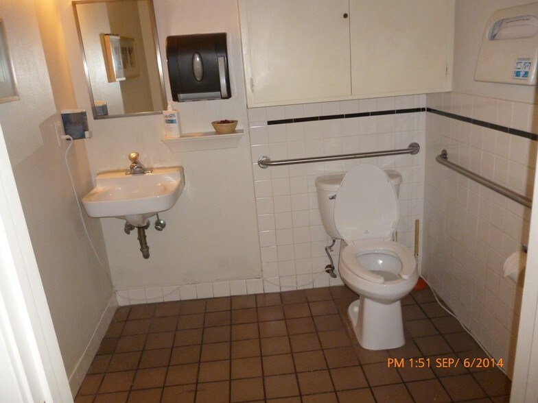 More Photos Of 1115 Geary Blvd, San Francisco Medical For Lease