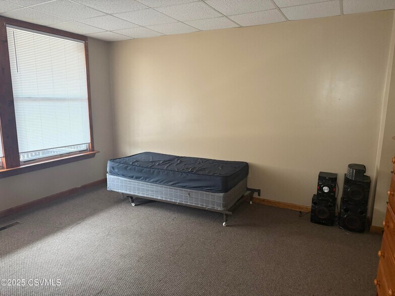 More Photos Of , Bloomsburg Unknown For Sale