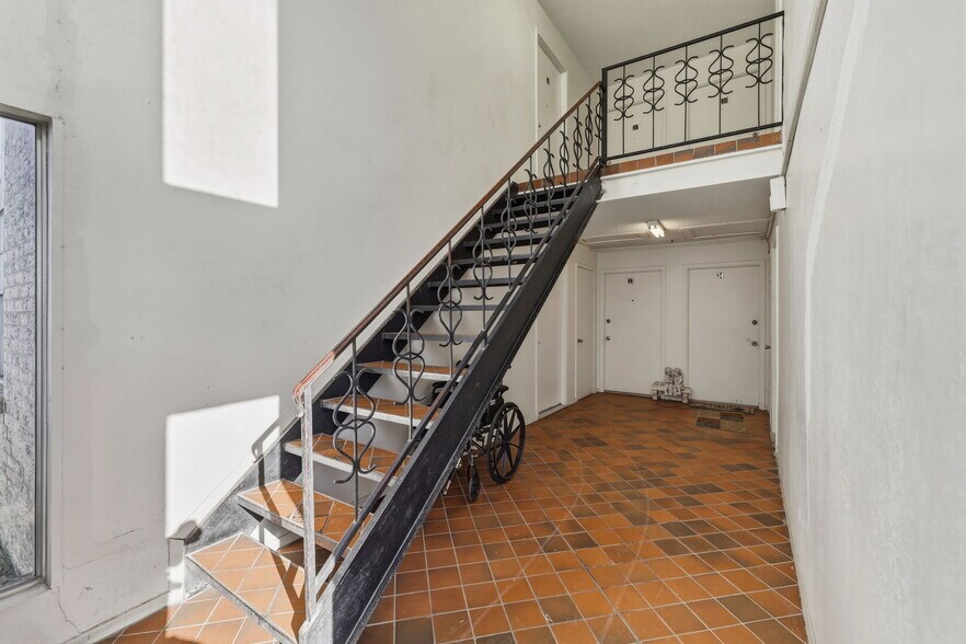 More Photos Of 1728 Pulliam St, San Angelo Apartments For Sale