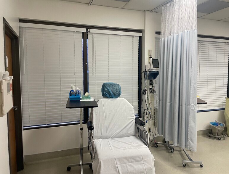 More Photos Of 6337 Matheny Way, Citrus Heights Medical For Lease