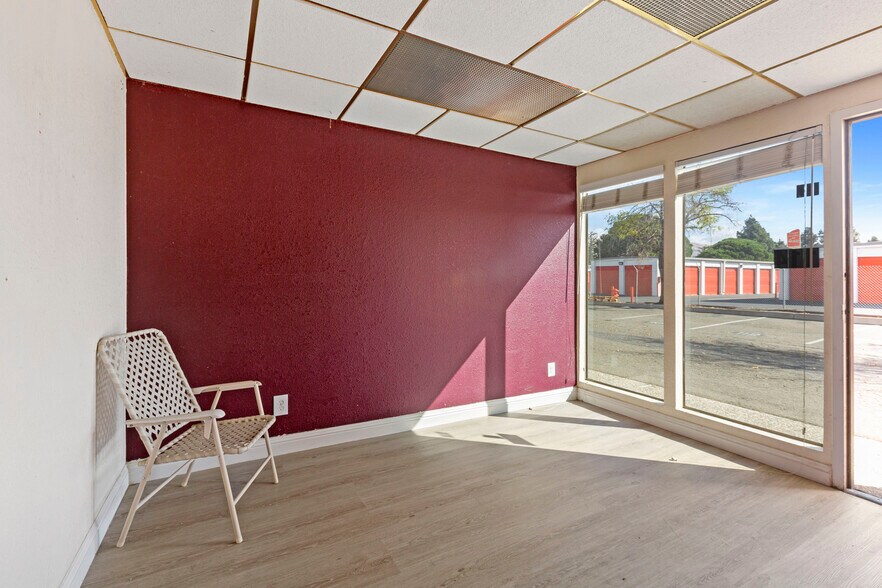 More Photos Of 4450 Enterprise St, Fremont Manufacturing For Sale