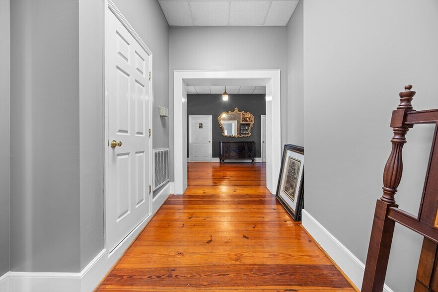 More Photos Of 219 E Screven St, Quitman Storefront Retail Office For Sale