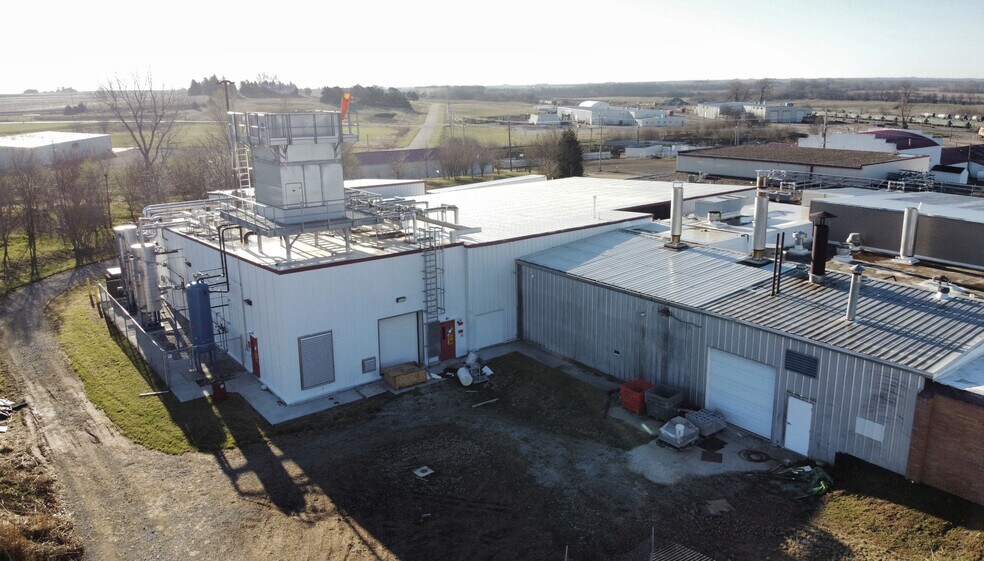 More Photos Of 404 Pacific St, Falls City Food Processing For Sale