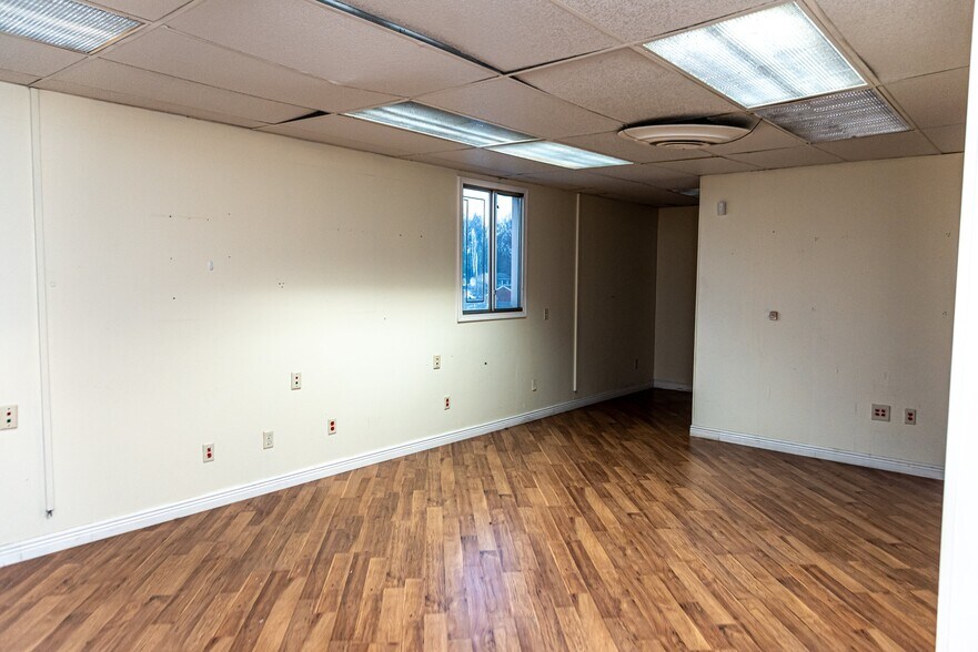 More Photos Of 4428 Secor Rd, Toledo Medical For Sale