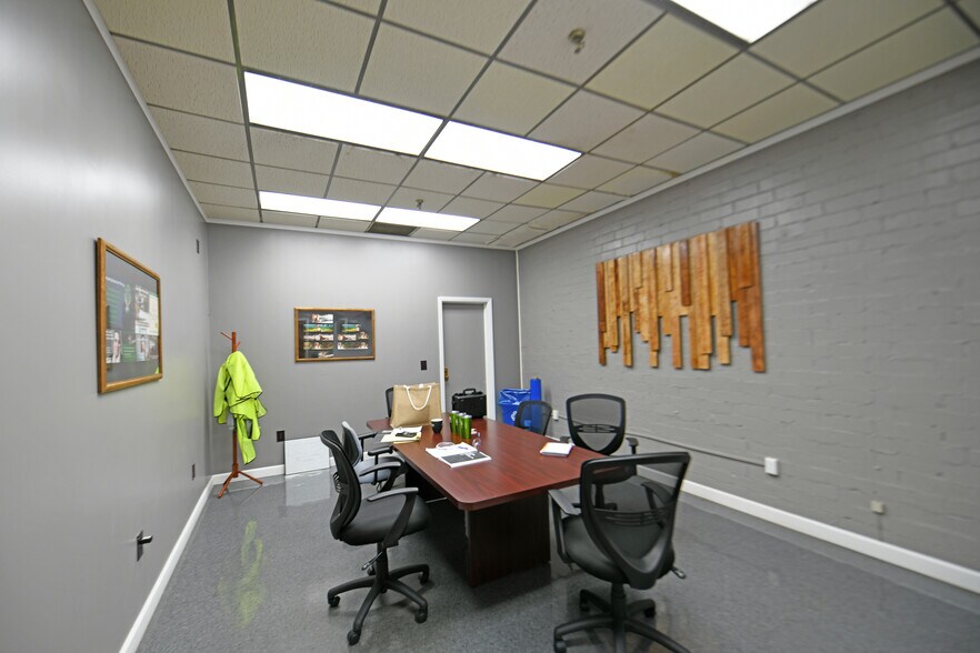 More Photos Of 4730 Ninety Six Hwy, Ninety Six Distribution For Sale