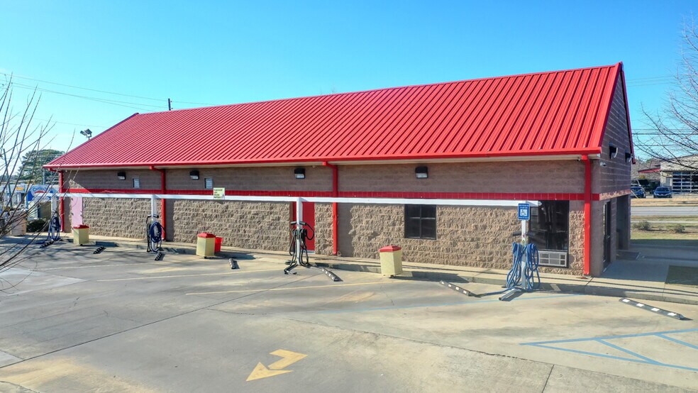 More Photos Of 1810 Opelika Rd, Auburn Carwash For Sale
