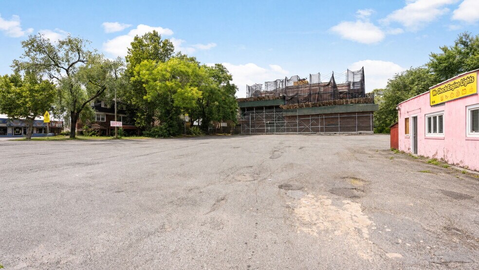 More Photos Of 930 Richmond Ave, Staten Island Auto Repair For Sale