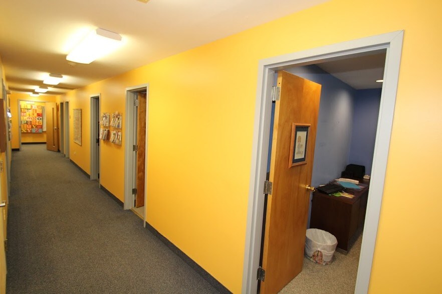 More Photos Of 2211 Lyell Ave, Rochester Medical For Lease