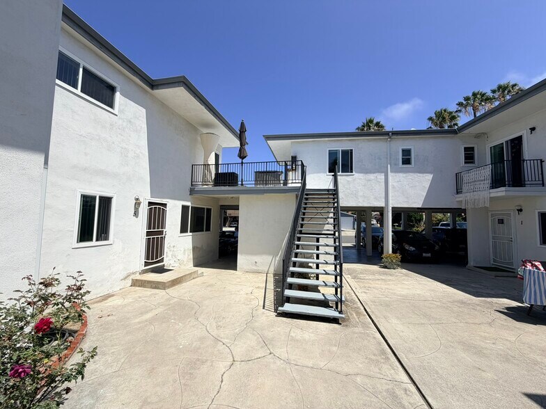 More Photos Of 317 Avenida Monterey, San Clemente Apartments For Sale