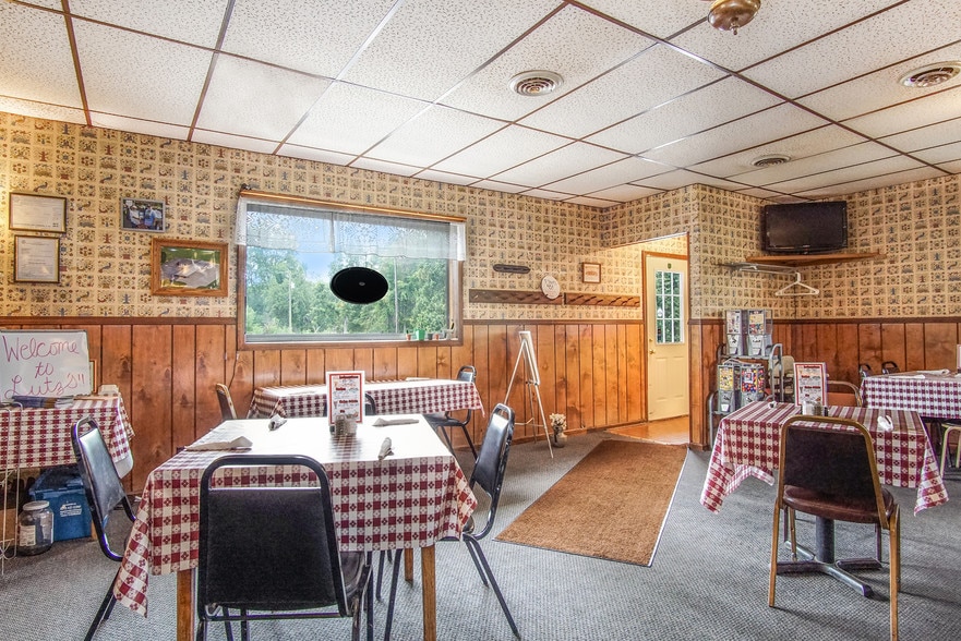 More Photos Of 28102 M 152, Dowagiac Restaurant For Sale