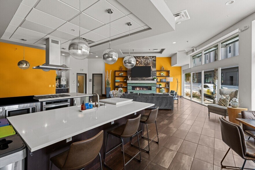 More Photos Of 1101 E Union St, Seattle Apartments For Lease