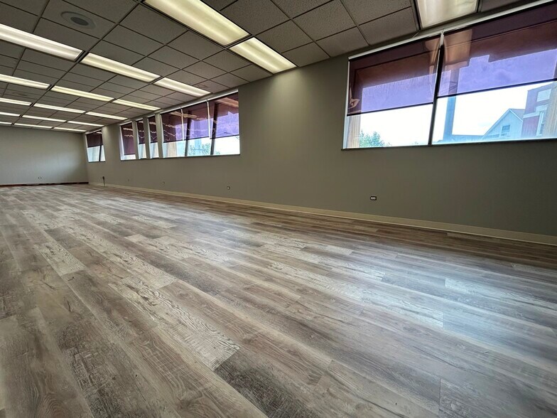 More Photos Of 3449-3469 N Elston Ave, Chicago Warehouse For Lease