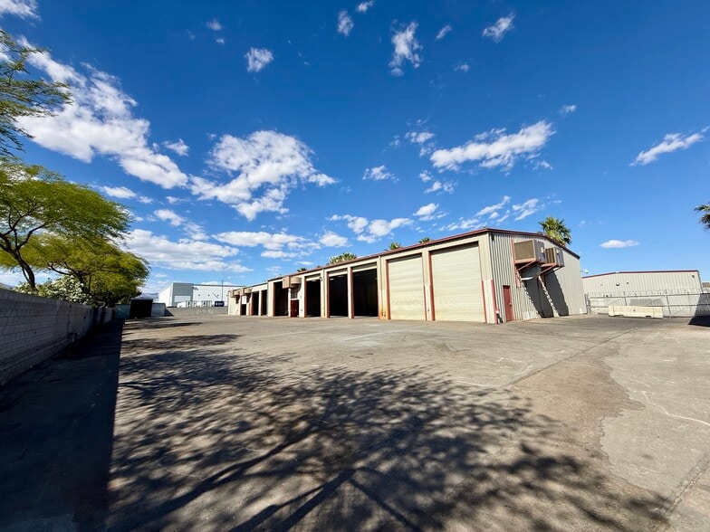 More Photos Of 3865 Rockbottom St, North Las Vegas Industrial For Lease