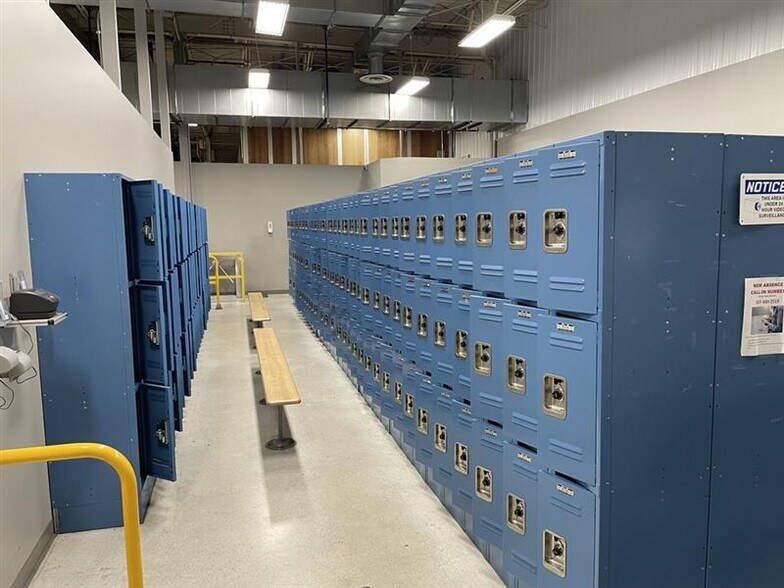 More Photos Of 5752 Industrial Park Rd, Winona Manufacturing For Lease