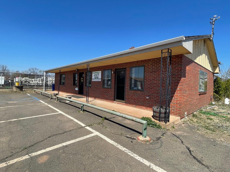 More Photos Of 420 John Fitch Blvd, South Windsor Warehouse For Sale
