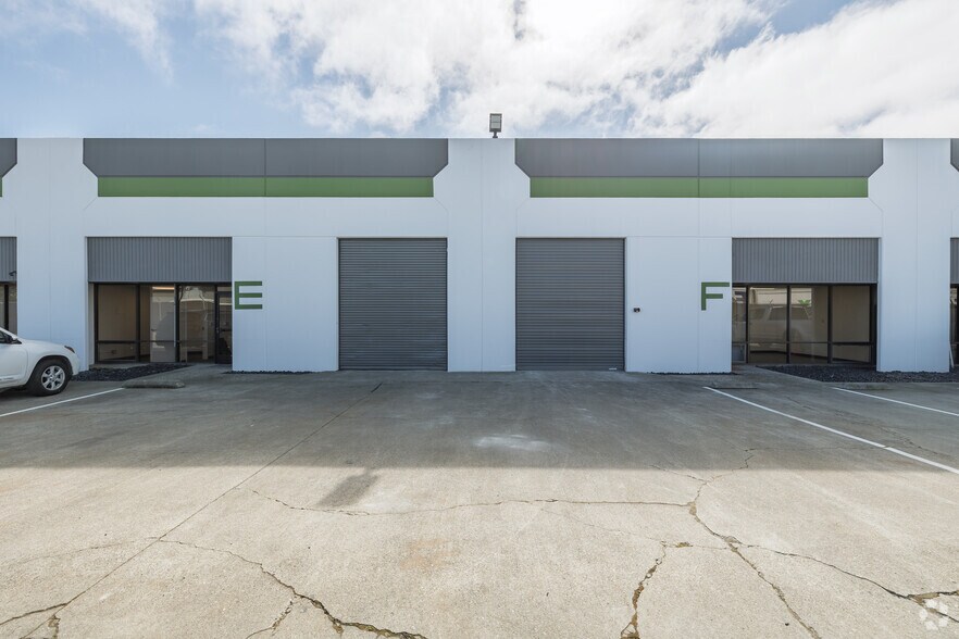 More Photos Of 250 S Maple Ave, South San Francisco Warehouse For Lease