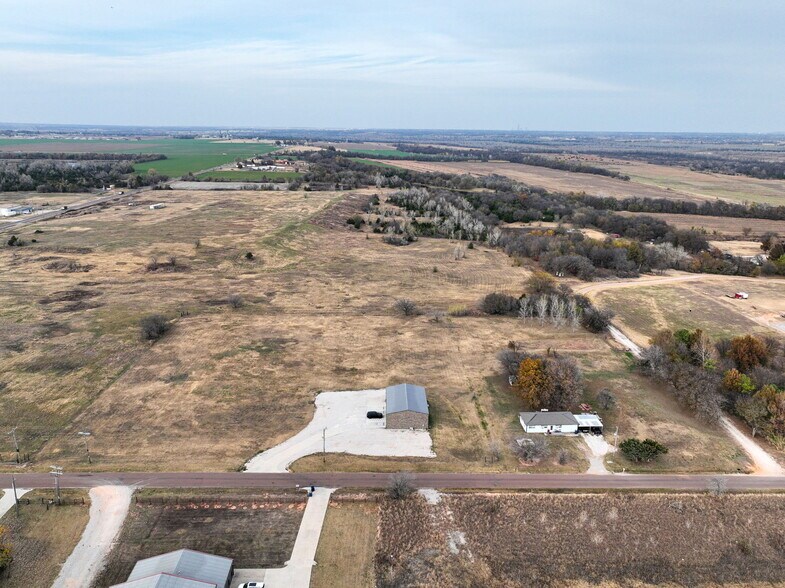 More Photos Of 1725 NE 16th St, Newcastle Warehouse For Sale