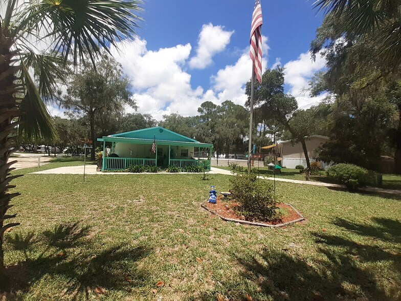 More Photos Of 11951 SW Shiloh Rd, Cedar Key Trailer Camper Park For Sale