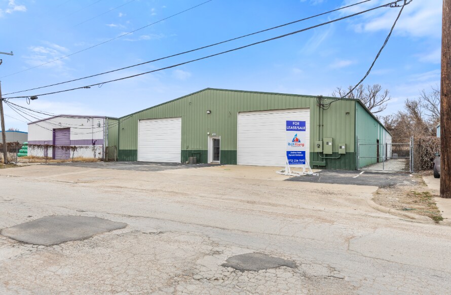 More Photos Of 5909 Eden Dr, Haltom City Unknown For Lease