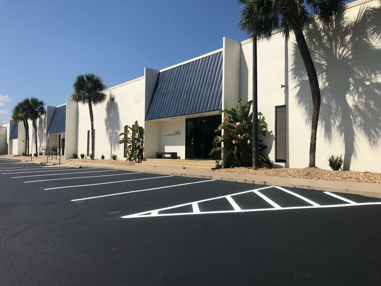 Primary Photo Of 6000-6030 Bowdendale Ave, Jacksonville Warehouse For Lease