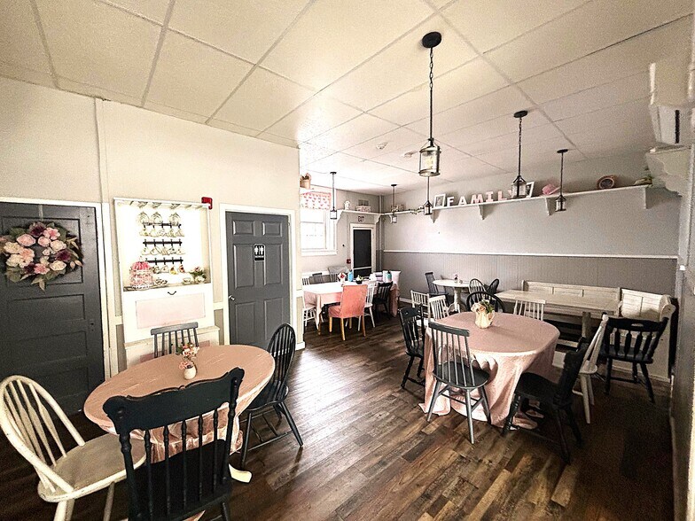 More Photos Of 600-606 Station Ave, Haddon Heights Apartments For Sale