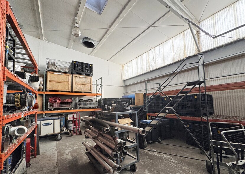 More Photos Of 608 General Chennault St SE, Albuquerque Warehouse For Sale