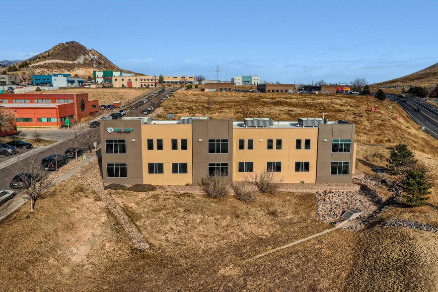 More Photos Of 1211 Avery St, Golden Office For Lease