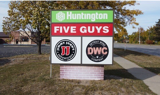 More Photos Of 23195 Greenfield Rd, Southfield Unknown For Lease